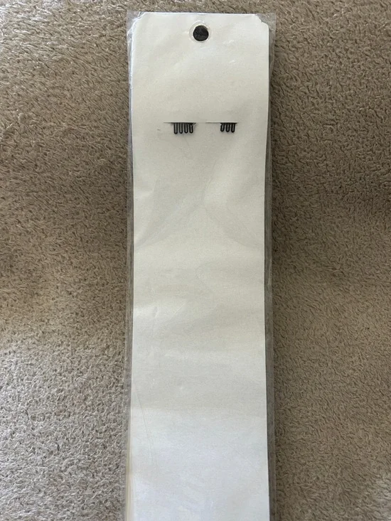 Cinderella Disney Clip-In Hair Blonde Extensions with Silver Bows-Brand New - Picture 3 of 7